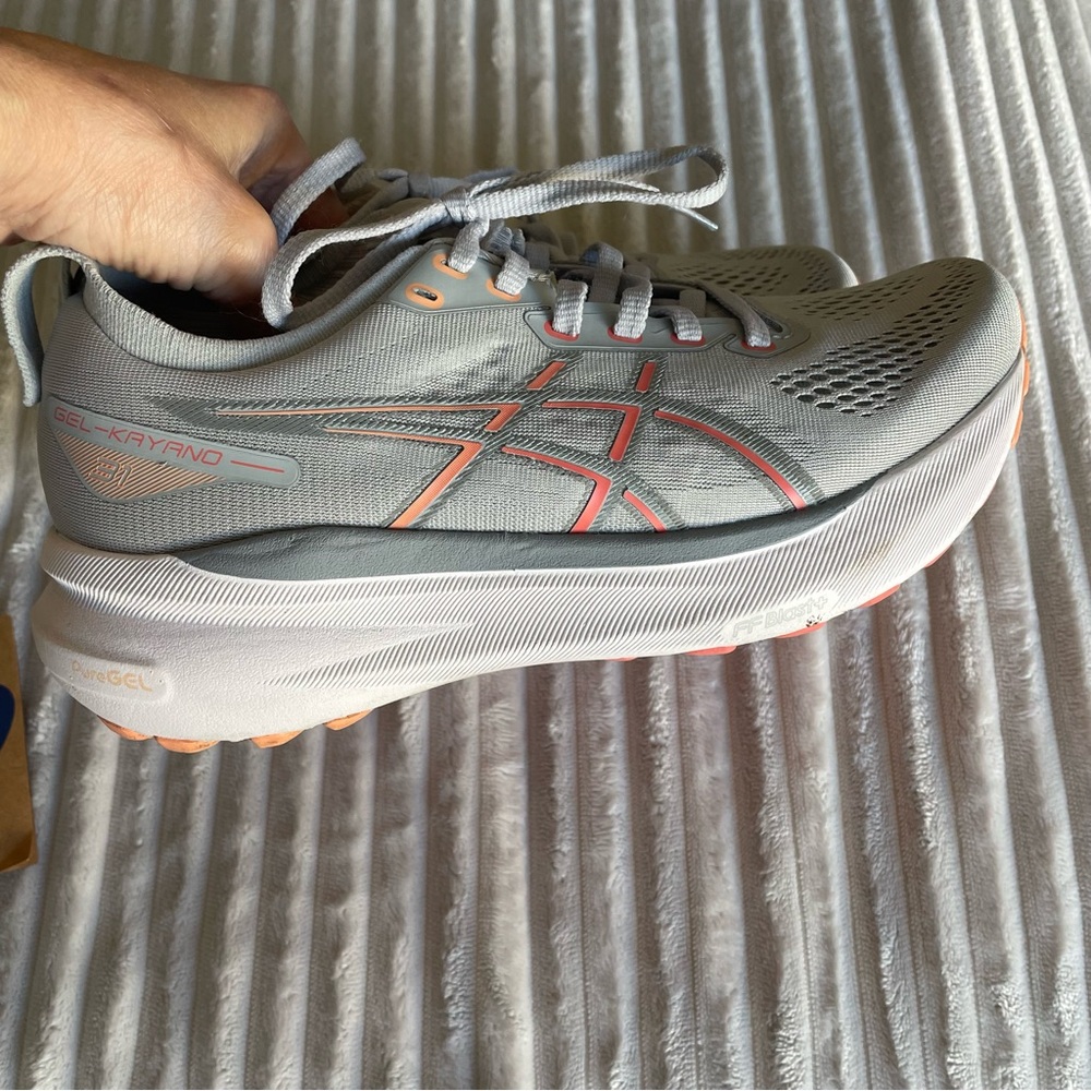 ASICS Gel Kayano 31